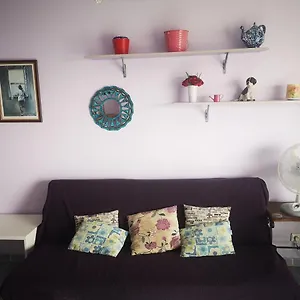 Coqueto Estudio Frente Al Mar. Apartamento