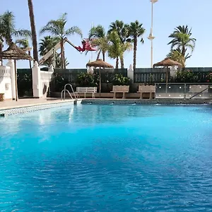 2 En Primera Linea De Playa San Cristobal Apartamento